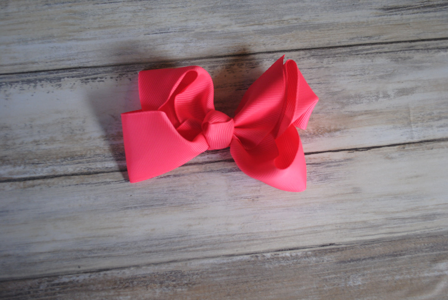 4 in wide hair bow